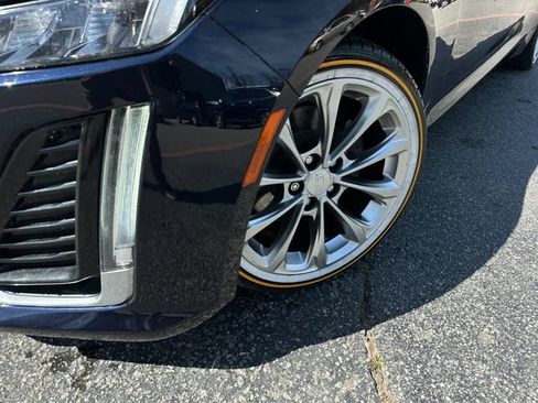 Used 2021 Cadillac CT5 Premium Luxury RWD image 9