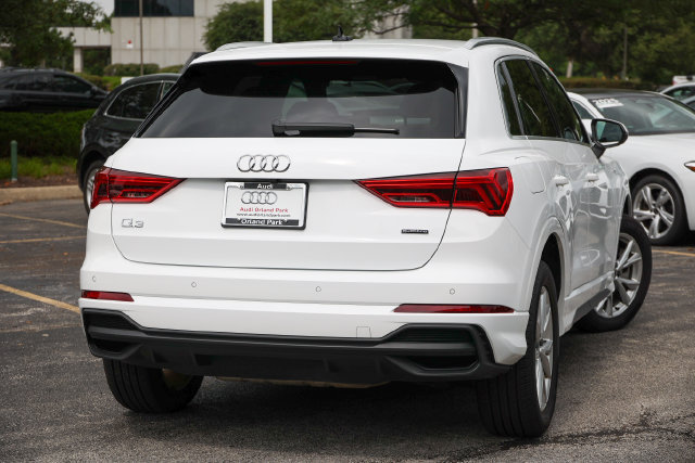 Used 2025 Audi Q3 2.0T Premium AWD/4WD image 16