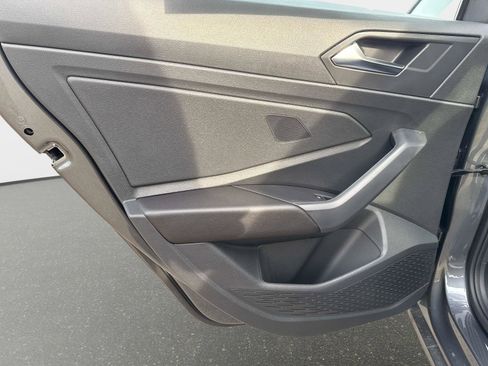 Used 2025 Volkswagen Jetta Sport image 11