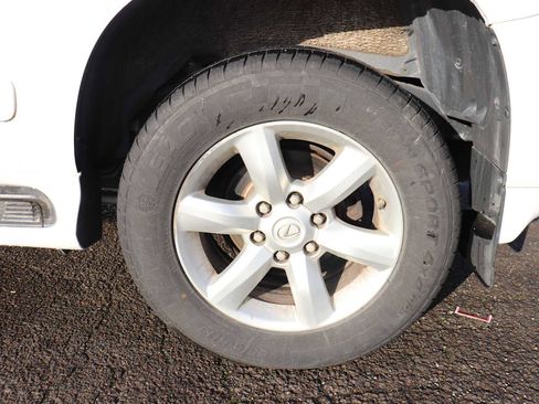 Used 2013 Lexus GX 460 image 9