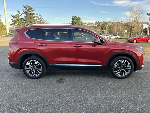 Used 2020 Hyundai Santa Fe Limited w/ Cargo Package image 4
