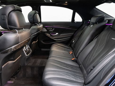 Used 2015 Mercedes-Benz S 63 AMG 4MATIC Sedan w/ Driver Assistance Package image 8