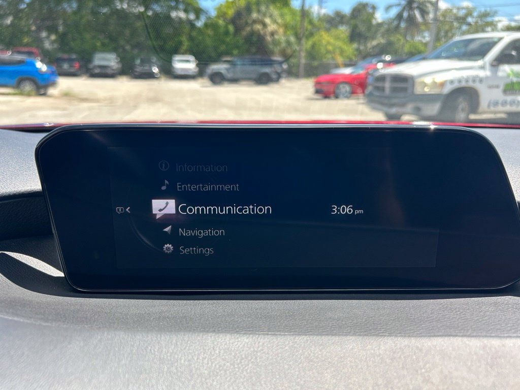 Used 2021 MAZDA MAZDA3 s FWD image 37