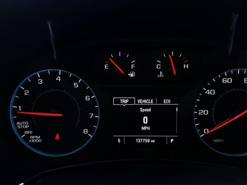 Used 2018 Chevrolet Equinox LT image 12