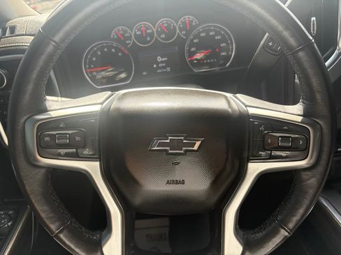 Used 2022 Chevrolet Silverado 1500 LT Trail Boss image 28