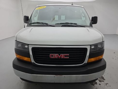 Used 2025 GMC Savana 2500 w/ Driver Convenience Package RWD image 5