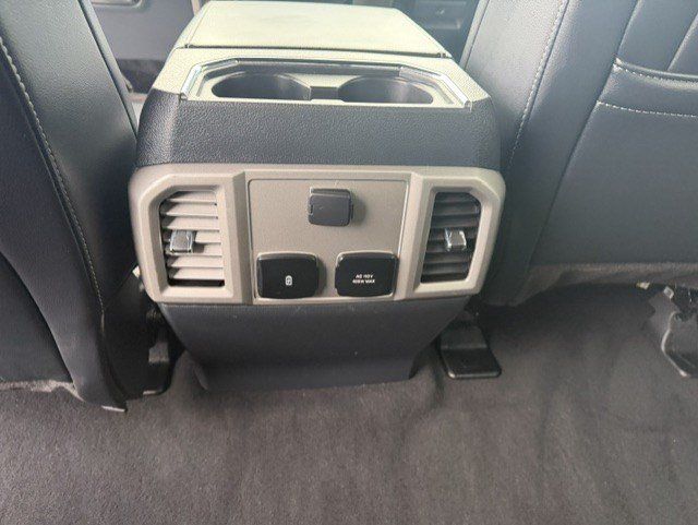 Used 2022 Ford F350 Lariat w/ Lariat Ultimate Package AWD/4WD image 31