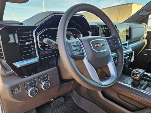 New 2026 GMC Sierra 1500 SLT w/ SLT Premium Plus Package image 10