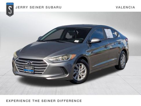 Used 2017 Hyundai Elantra SE FWD image 1