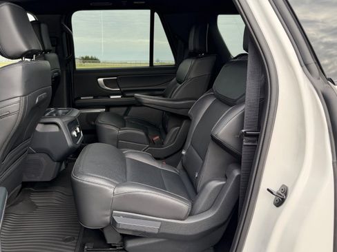 Certified 2025 Ford Expedition Max Platinum w/ Stealth Appearance Package image 24