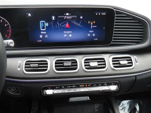 Used 2025 Mercedes-Benz GLE 350 4MATIC w/ AMG Line Exterior image 13
