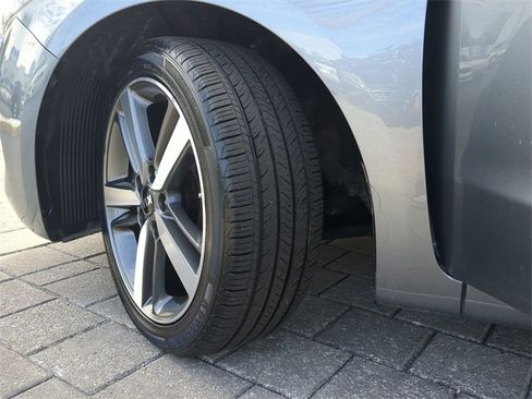 Used 2017 Kia Forte EX image 33