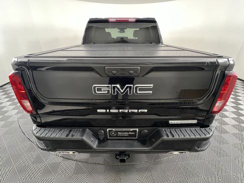 Used 2022 GMC Sierra 1500 Elevation w/ X31 Off-Road Package AWD/4WD image 11