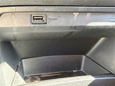 Used 2019 MAZDA MAZDA3 Sedan image 17