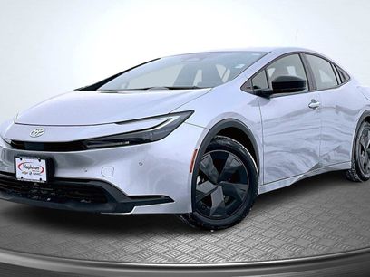 Used 2025 Toyota Prius LE