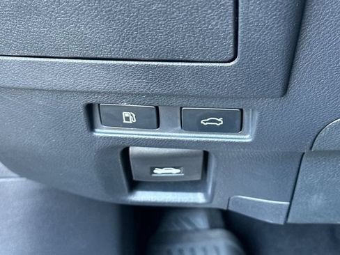Used 2025 Lexus ES 350 w/ Premium Package FWD image 31
