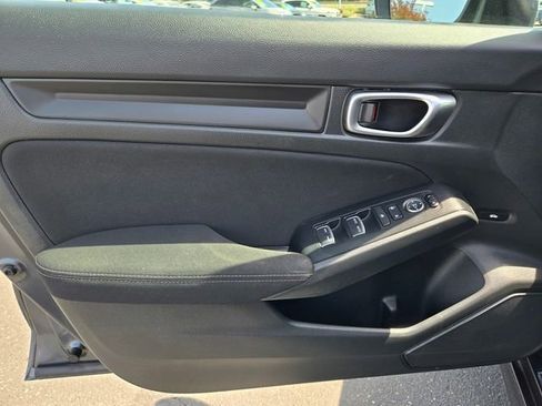 Used 2023 Honda Civic Sport image 16