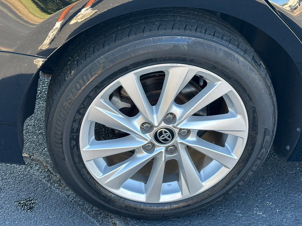 Used 2023 Toyota Camry LE FWD image 32