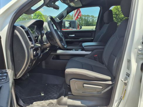 Used 2025 RAM 1500 Tradesman AWD/4WD image 10