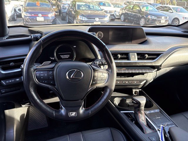 Used 2019 Lexus UX 200 F Sport w/ F Sport Premium Package FWD image 6