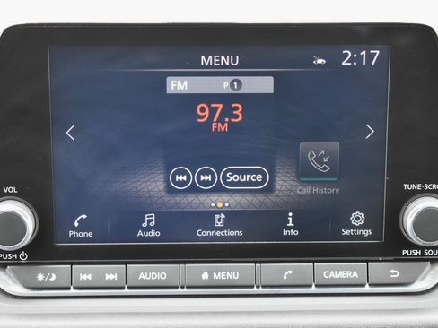 Used 2025 Nissan Rogue SV AWD/4WD image 25