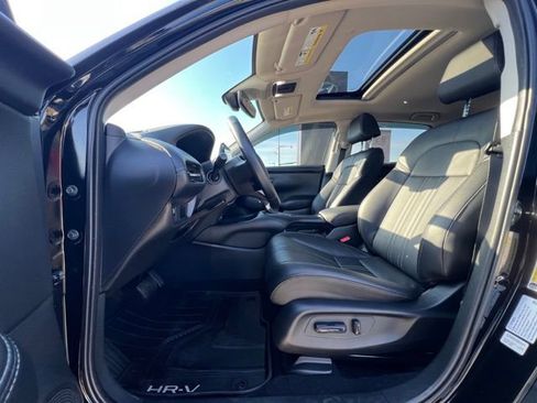 Used 2025 Honda HR-V EX-L image 15