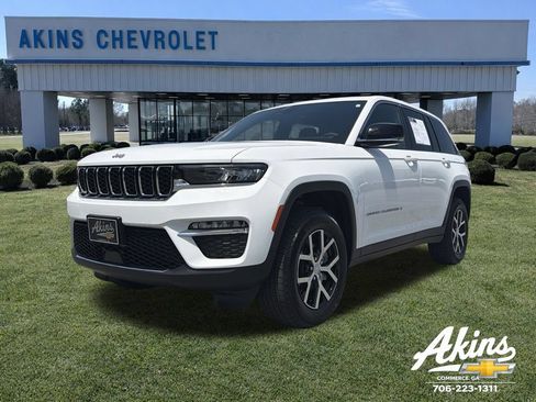 Used 2025 Jeep Grand Cherokee Limited w/ Trailer Tow Package RWD image 1
