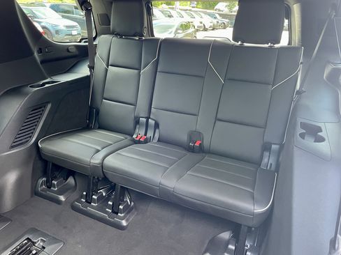 Used 2021 Cadillac Escalade Sport AWD/4WD image 32
