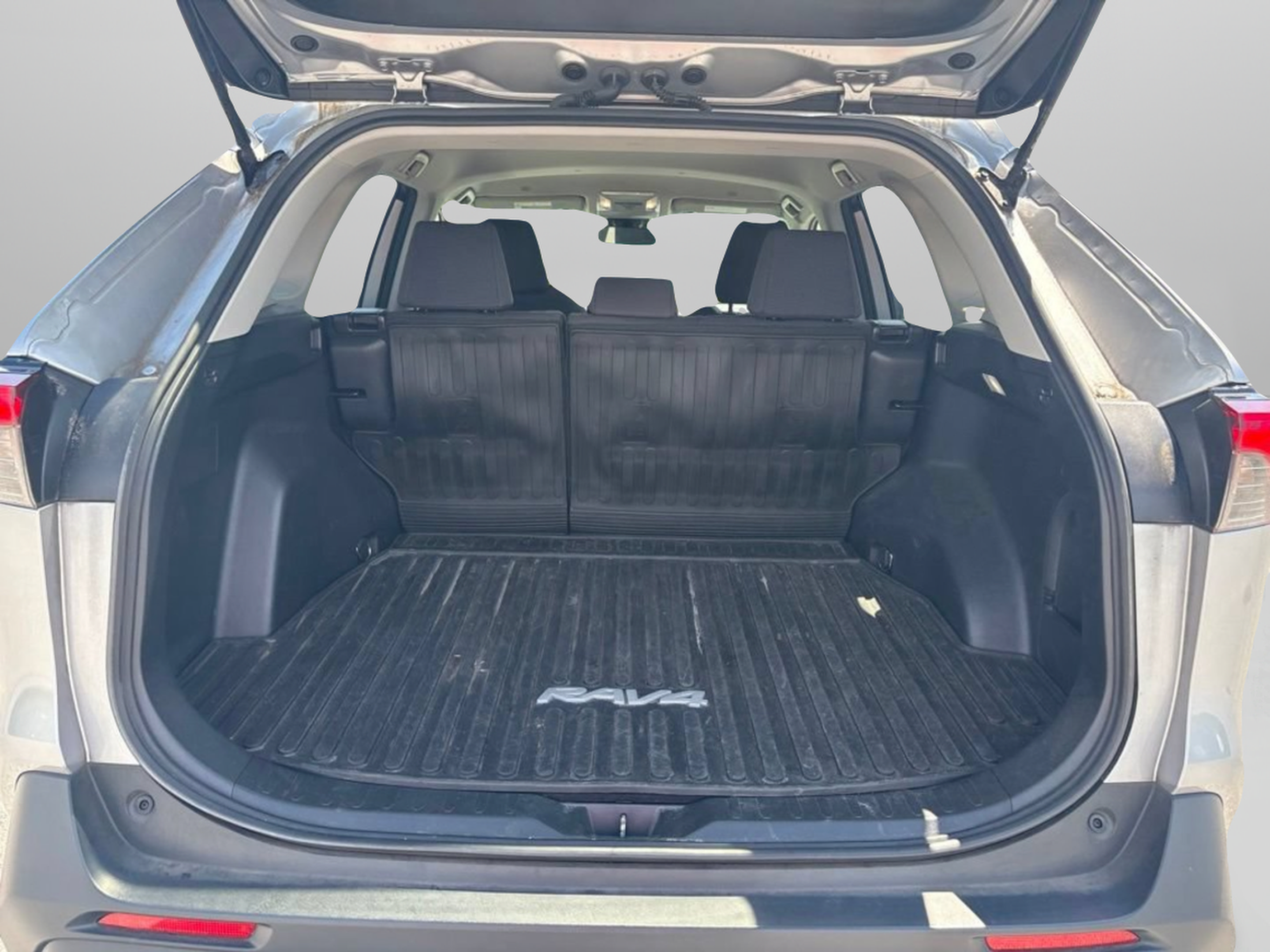 Certified 2023 Toyota RAV4 LE AWD/4WD image 13