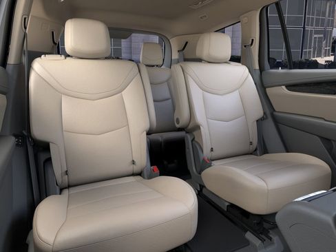 New 2025 Cadillac XT6 Premium Luxury FWD image 17