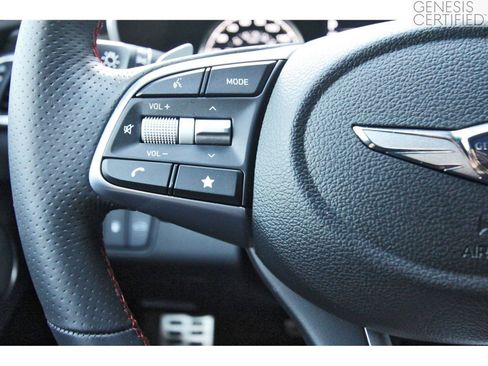 Used 2023 Genesis G70 2.0T w/ Sport Prestige Package image 20