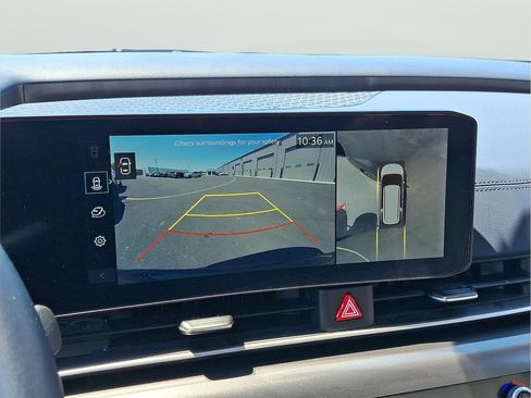 Used 2025 Kia Carnival SX FWD image 19