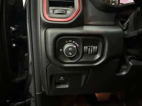 Used 2019 RAM 1500 Rebel AWD/4WD image 35