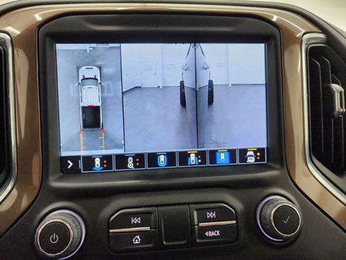 Used 2022 Chevrolet Silverado 3500 High Country image 61