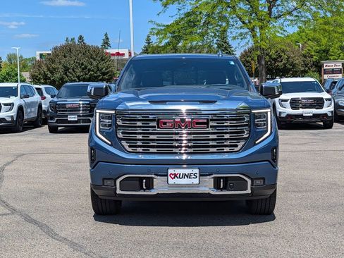 New 2026 GMC Sierra 1500 Denali w/ Denali Reserve Package AWD/4WD image 2