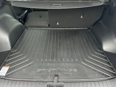Certified 2025 Kia Sportage LX image 15