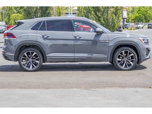 Used 2024 Volkswagen Atlas Cross Sport SEL Premium R-Line AWD/4WD image 2