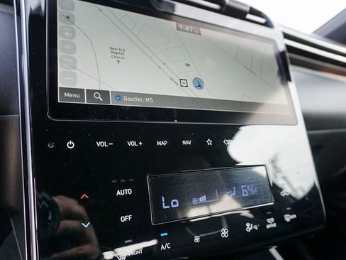 Used 2024 Hyundai Santa Cruz Limited image 20