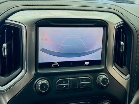 Used 2020 Chevrolet Silverado 1500 LT w/ LT Value Package image 10