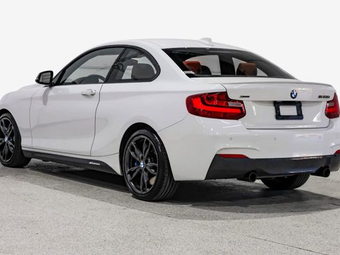 Used 2016 BMW M235i xDrive Coupe image 8
