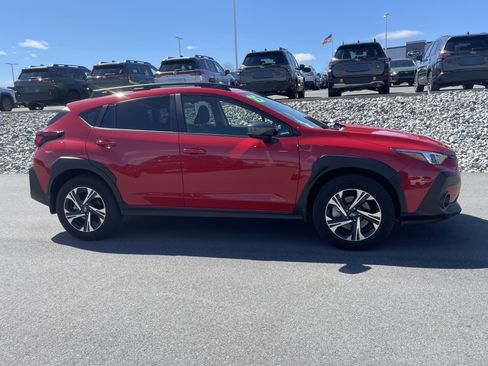Certified 2025 Subaru Crosstrek 2.0i Premium image 2
