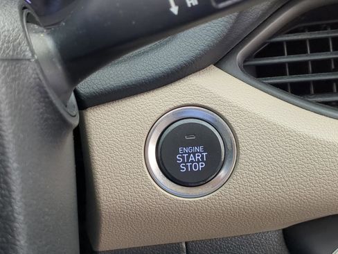 Used 2018 Hyundai Elantra GT w/ Style Package 02 image 12