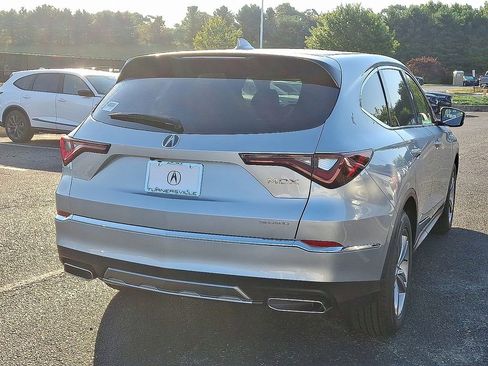 New 2026 Acura MDX SH-AWD image 4