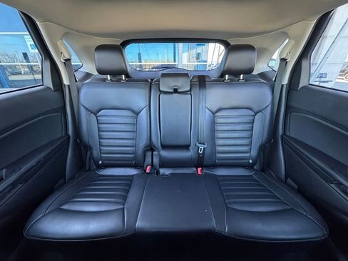 Used 2024 Ford Edge SEL image 25