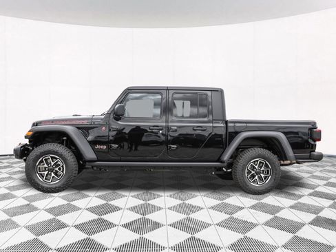 New 2025 Jeep Gladiator Rubicon w/ Convenience Group image 9