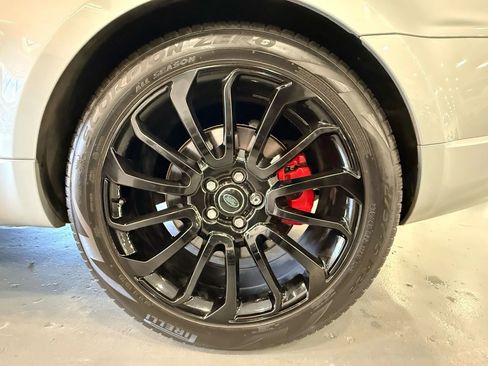 Used 2019 Land Rover Range Rover Sport HSE Dynamic image 40