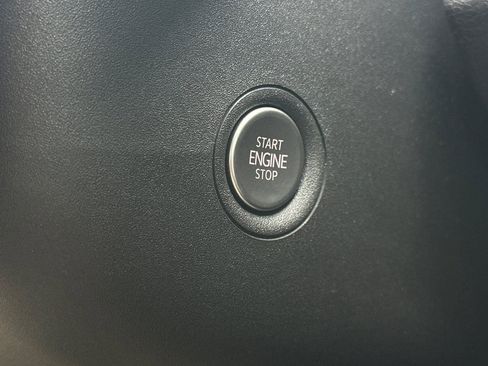 New 2026 Volkswagen ID.4 Pro AWD/4WD image 23