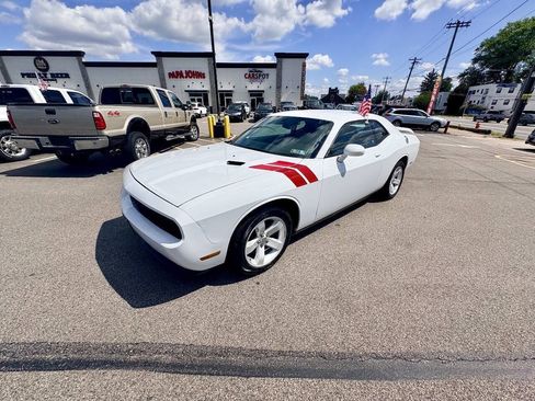 Used 2012 Dodge Challenger SXT Plus RWD image 28