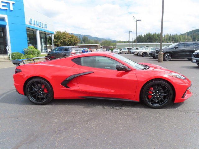 Used 2025 Chevrolet Corvette Stingray Coupe w/ Battery Protection Package RWD image 9
