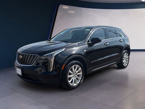 Used 2023 Cadillac XT4 Luxury FWD image 1